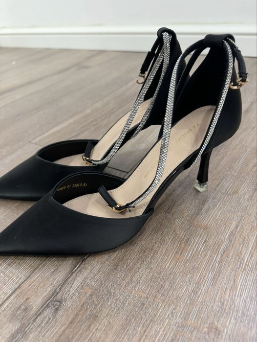 Туфли 38 размер, новые