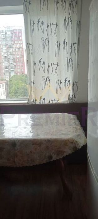 Дава се под наем Тристаен апартамент в Варна, Възраждане 1 - 56 кв.м за 408 € - Снимка #1