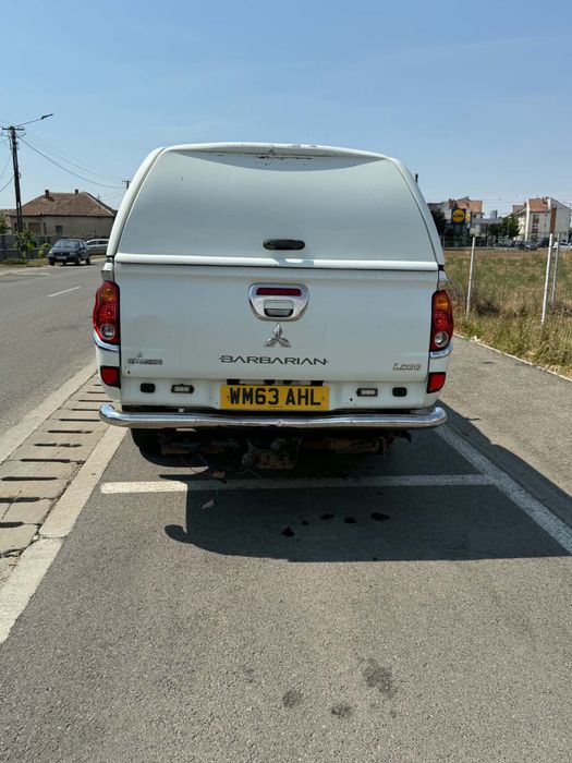 Mitsubishi L200 Barbarian 2013