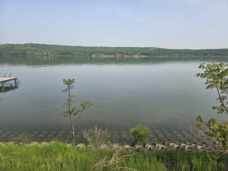 Vând teren La Dunăre sat Vrancea