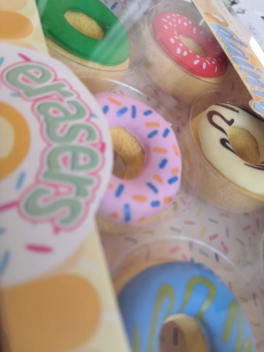 Гумички донъти цветни, фиджети,  беше куб, пръстени, камъни, лапи