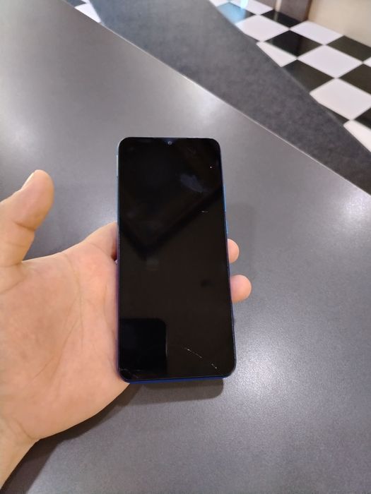 Продам телефон Redmi 10c состояние отличное
