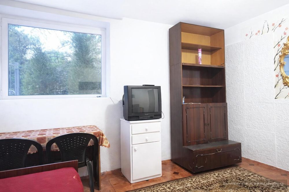 Едностаен апартамент под наем в Център