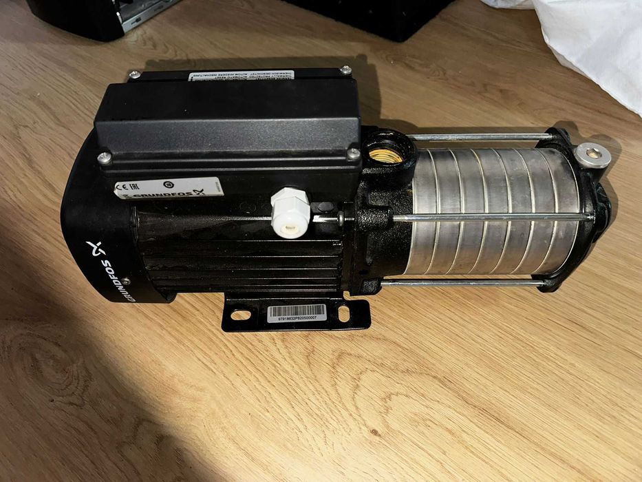 Vand pompă centrifugala Grundfos