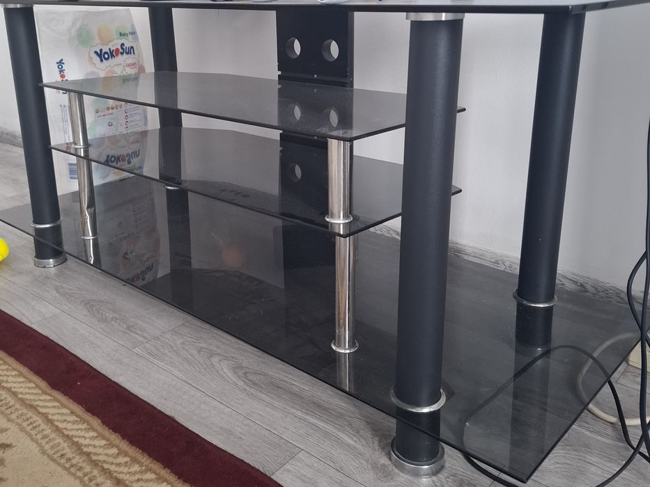 Срочно продам подставку для телевизора!