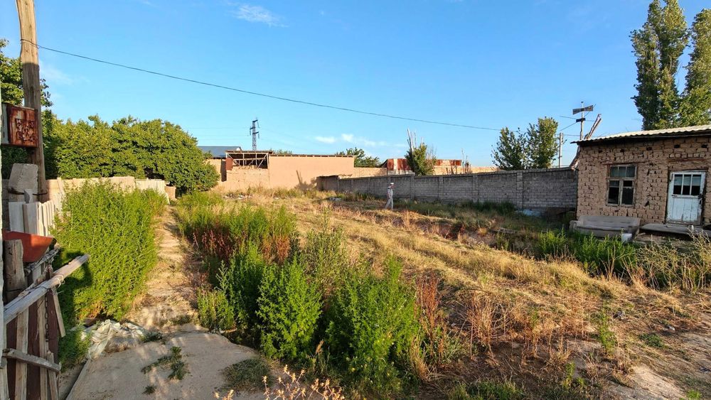 Продаётся участок 10 соток, Зангиатинский район, махалля Чинор