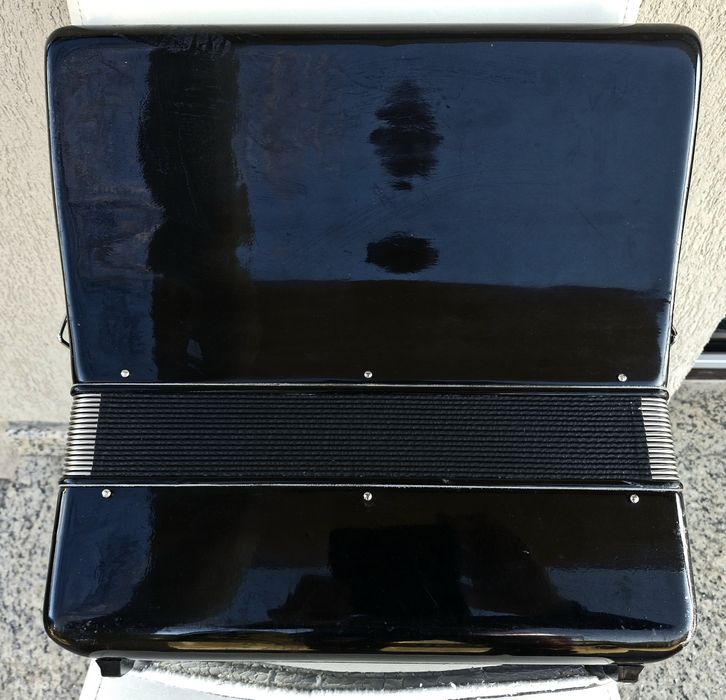 Acordeon Parrot cu 60 de bași negru