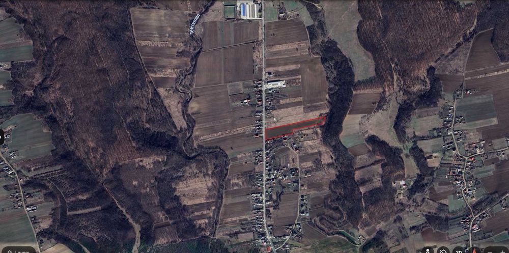 Vand teren in Brosteni cu deschidere 55ml la DN65