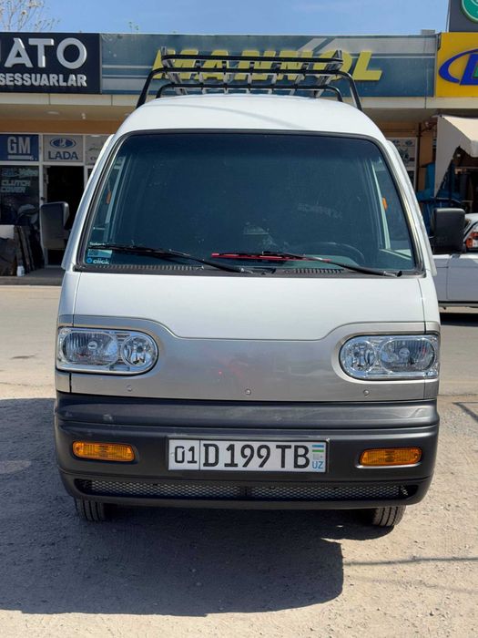 Damas Van yengi 2024