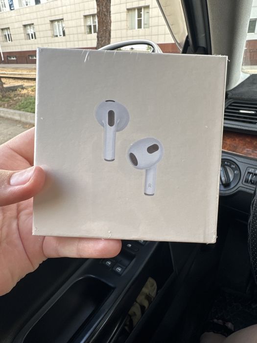 Наушник AirPods3