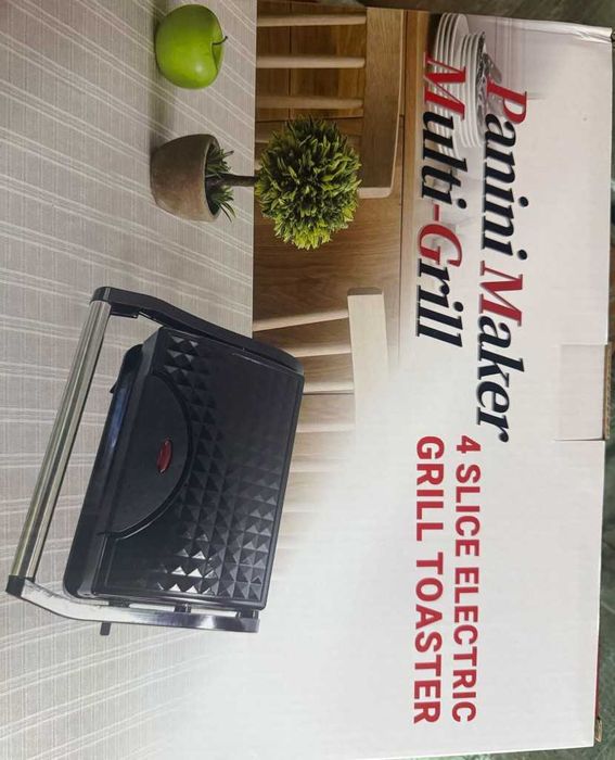 Мултифункционален грил тостер 1000W - терморегулатор и отваряне на 180°