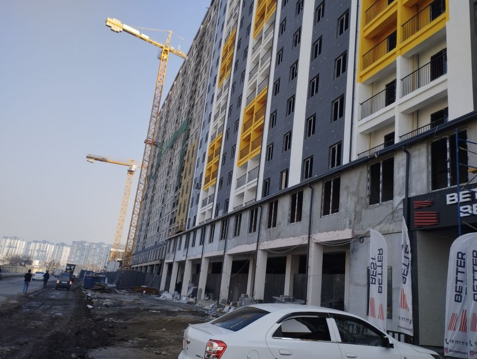 Тошкент шахар Яшнабод тумани Олмоз махалласида янги куп каватли үй сот