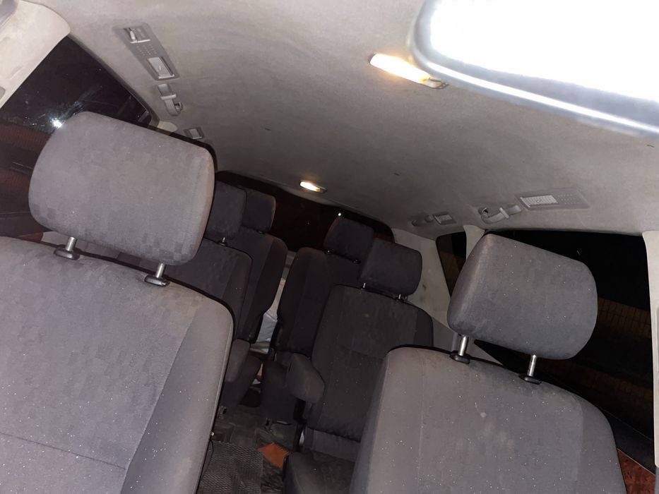 Toyota. Avensis  verso.
