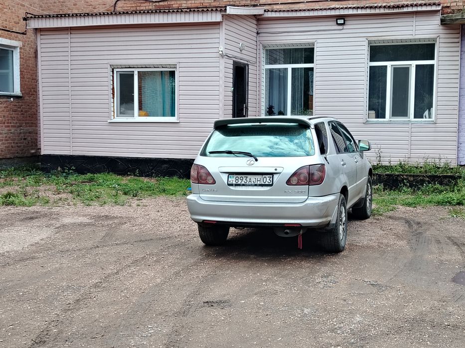 Обменяю квартиру на дом