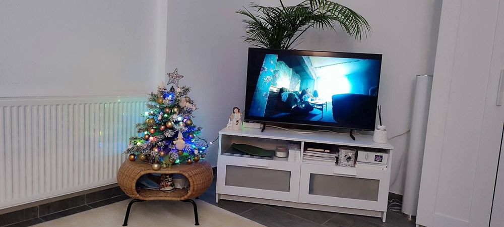 Comodă TV culoare alb,lungime 120 cm