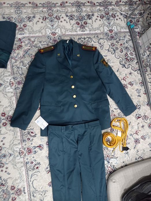 Военный ворма много