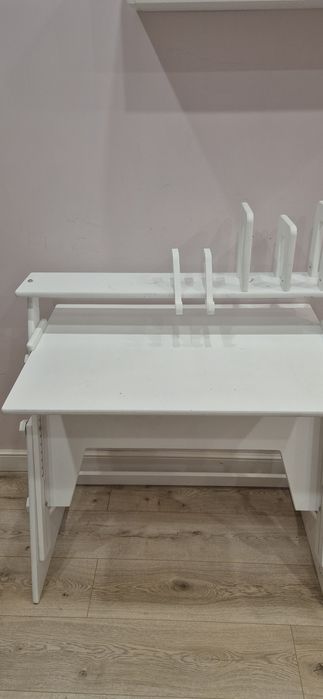 Письменный стол для ученика