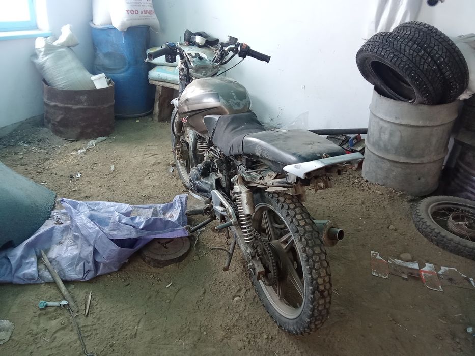 Мото рейсер 250 кубов на хаду.