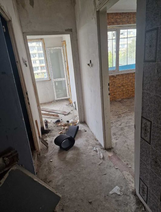 Продава се Двустаен апартамент в Радомир - 66 кв.м за 696 €/кв.м - Снимка #5