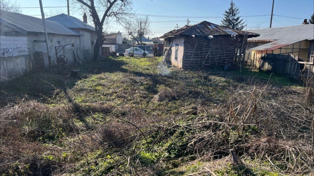 Vând teren în Giurgiu intravilan