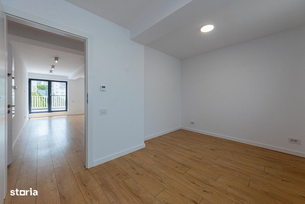 Timpuri Noi, office 42mp, totul nou