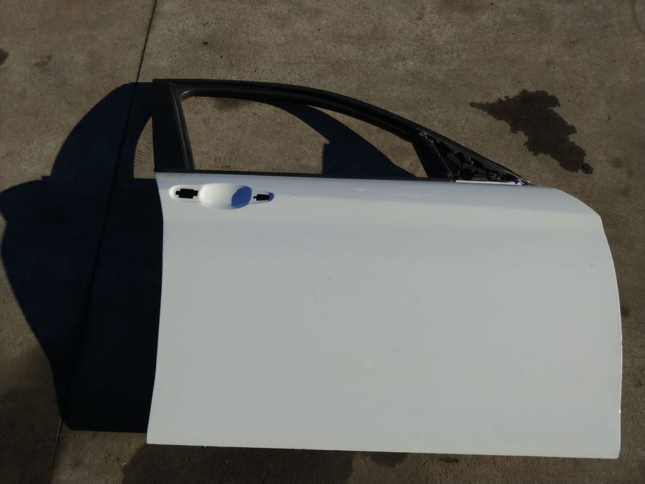 usa portiera dreapta  fata  bmw seria 1 f20  2013