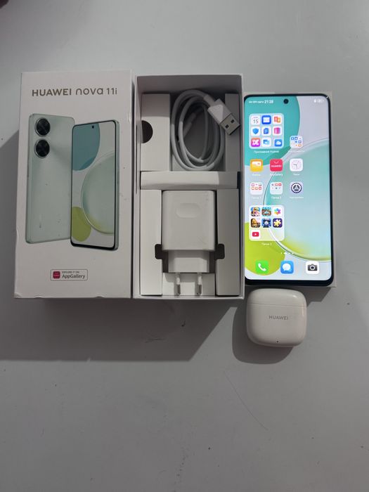 HUAWEI nova 11 i