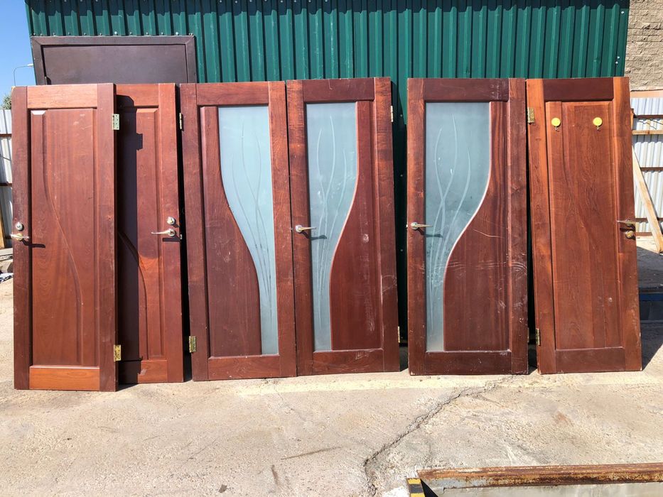 Продаются двери шпон