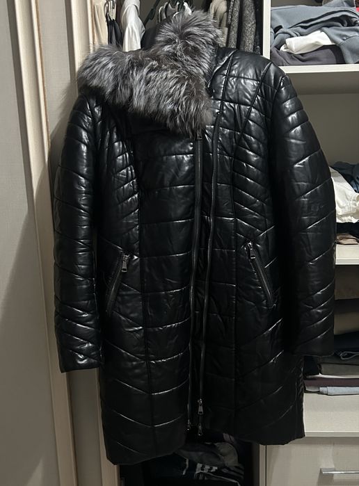 Зимняя куртка / верблюжий утеплитель, воротник чернобурка