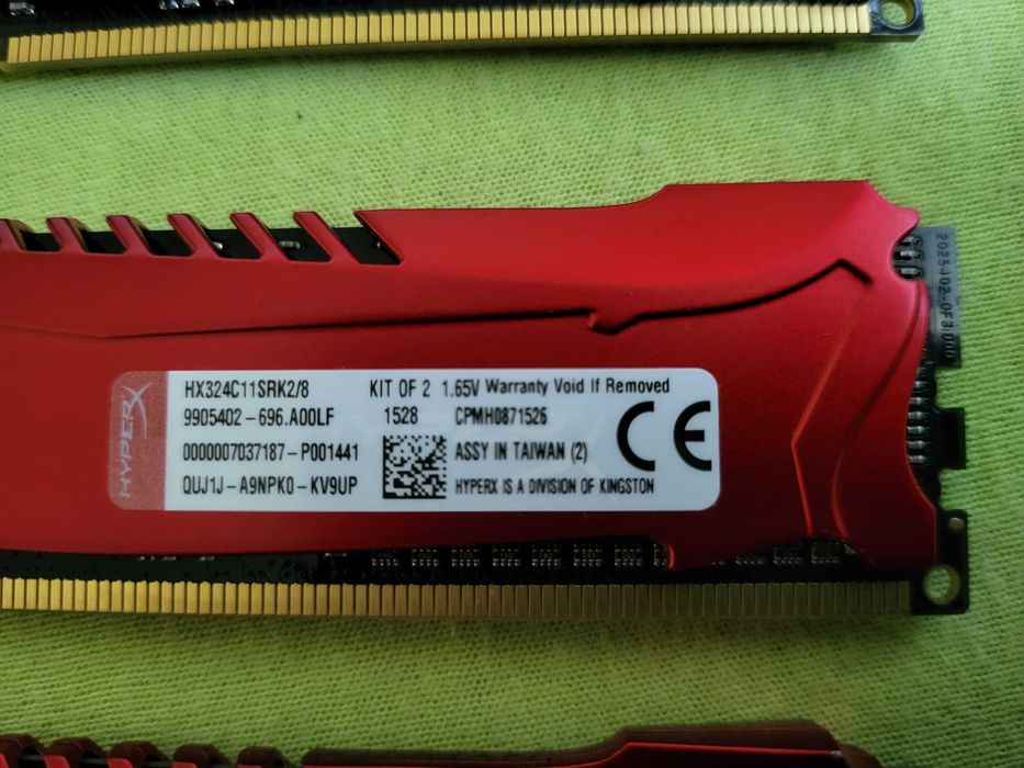 32GB Kingston HyperX savage 4x8GB 3200Mhz