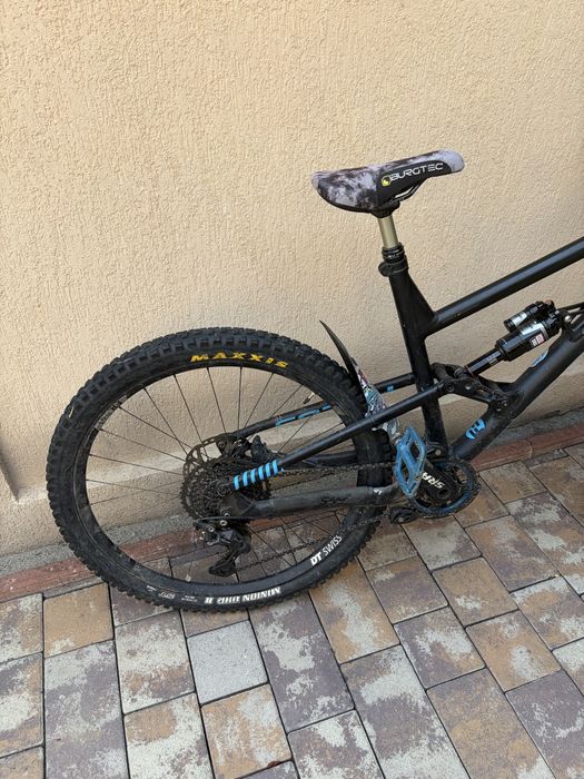 bicicleta Focus Sam 2.0