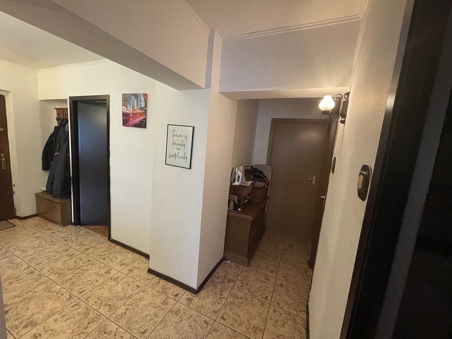 Apartament cu 3 camere in Tudor de ichiriat