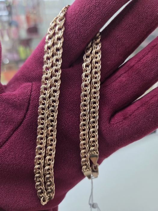 Продаю  золотые изделия