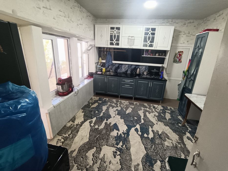 Срочно ховли сотилади 4,4 сотох, 6 хона хамма шароит бор  780 миллион