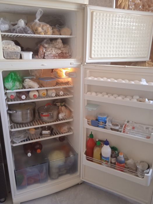 Продам Холодильник Бош