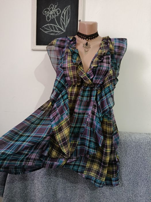 Cămașă Next superbă cu volănașe eleganta office vaporoasa mărimea M/L