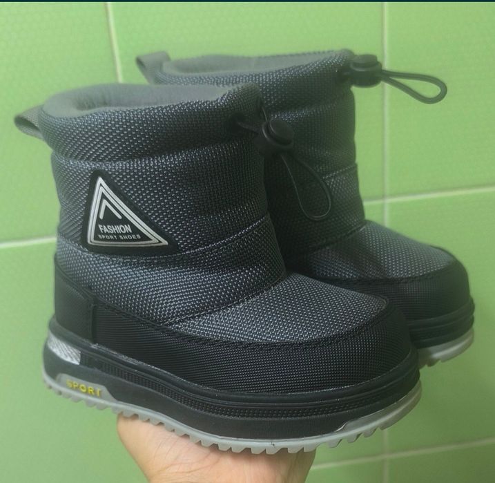 Детская обувь, новые сапожки, не ношенные, 27р, 20см по подошве