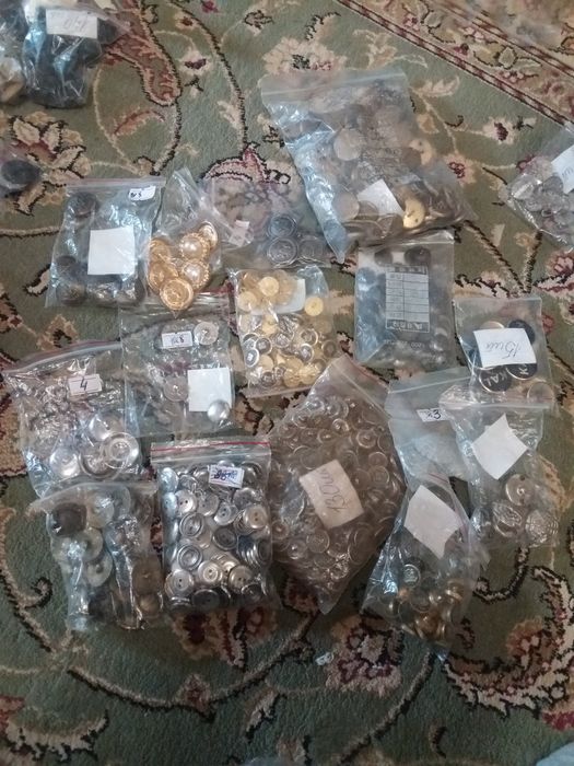 Пуговицы новые разные Корея производство