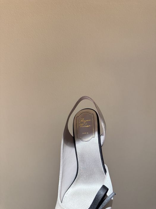 Pantofi Roger Vivier