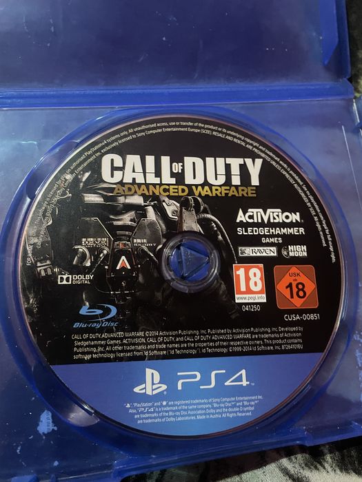 Ps 4 impecabil !