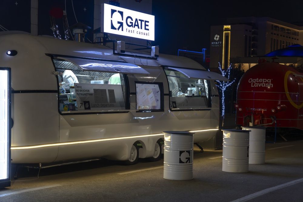 АКЦИЯ фудтрак мобильный ресторан "СТРИТЛАЙНЕР" 6 метров