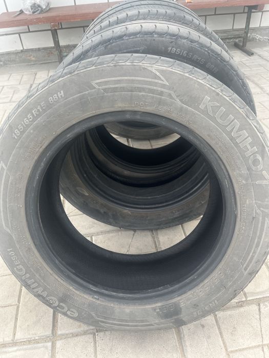 продам шины 185/65/15