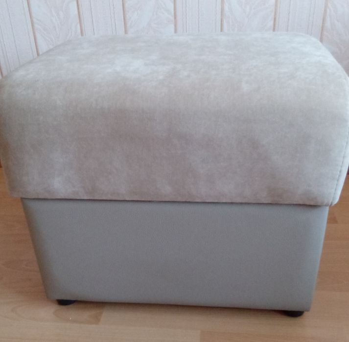 Набор мягкой мебели.