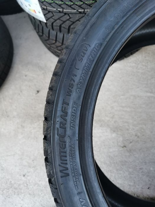 Vand anvelope de iarna 295/35x21 marca Kumho