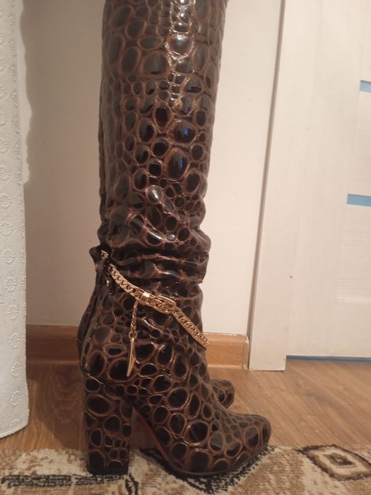 Сапоги с леопардовым принтом