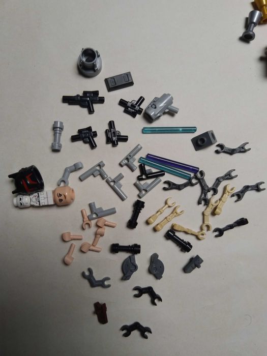 Lego минифигурки аксесоари части
