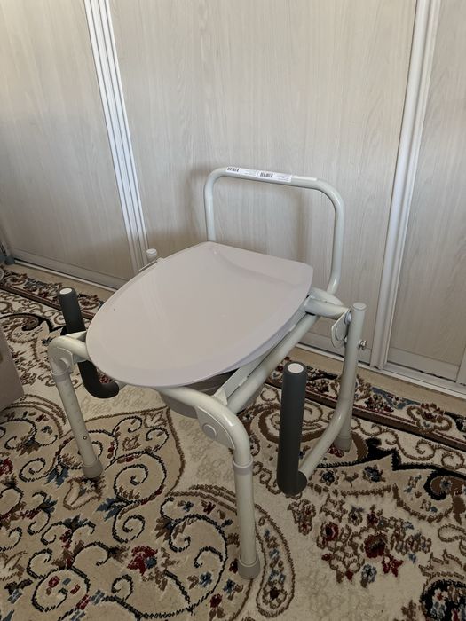 Горшок для взрослых инвалидный