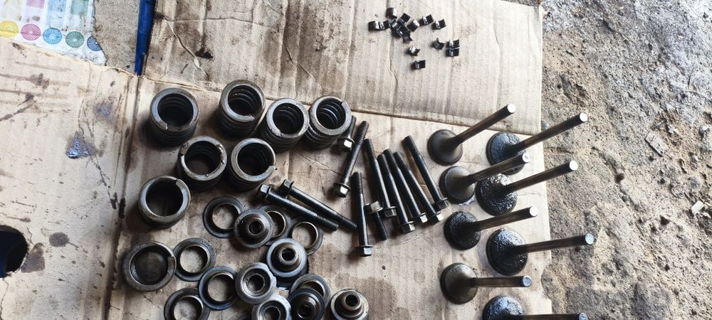 Продам распредвал карамыс Митсубиси галант 1991