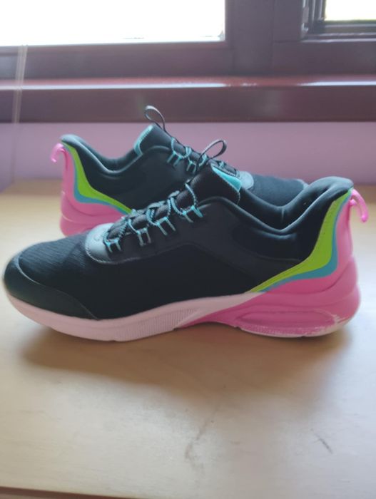 Дамски обувки Skechers