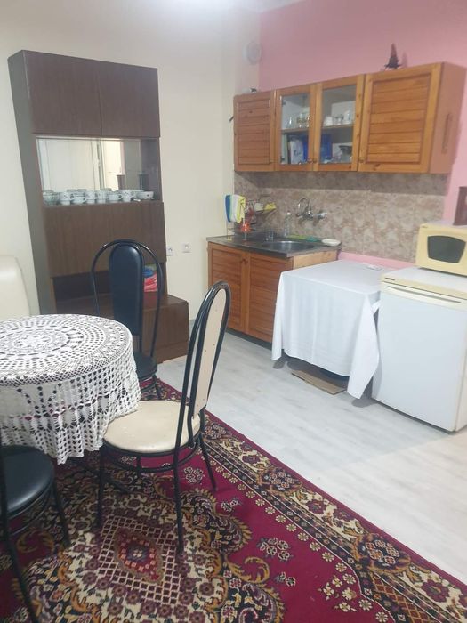 Дава се под наем Етаж от къща в Горна Оряховица - 60 кв.м за 204 € - Снимка #2